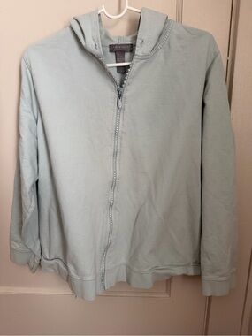 Kate Hill Women's Light Zip-Up Hoodie Jacket